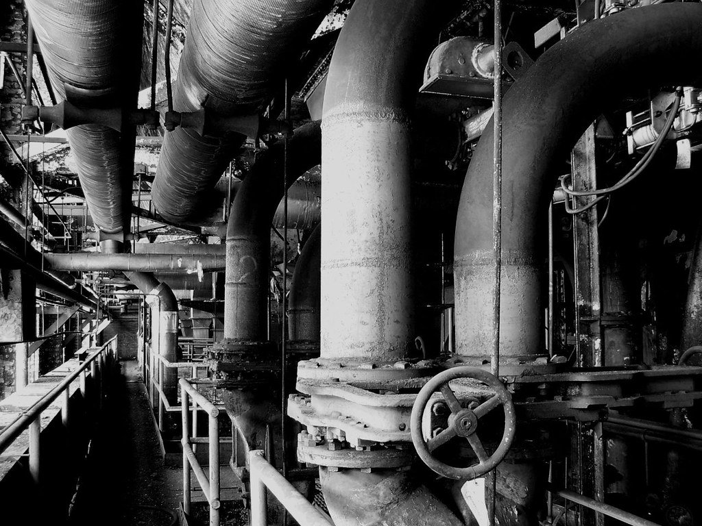 Closed loop water recycling system