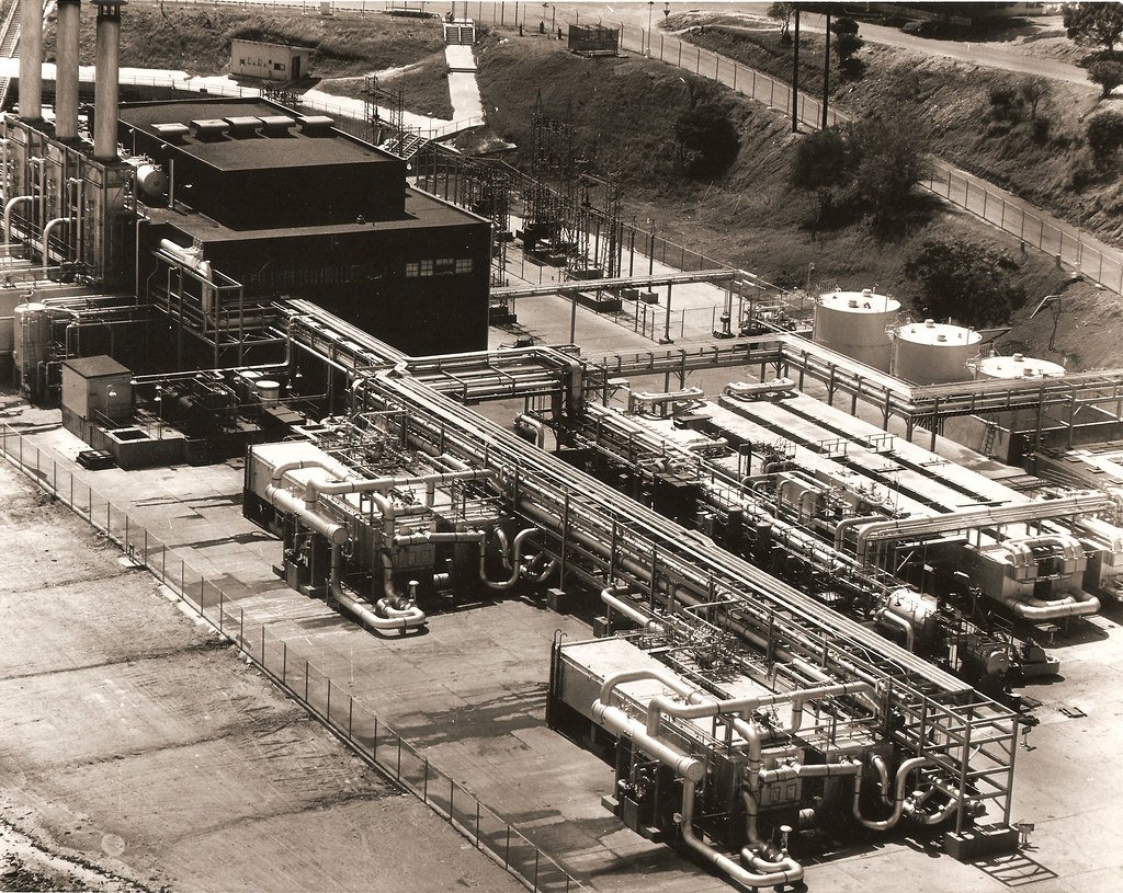Zero liquid discharge desalination