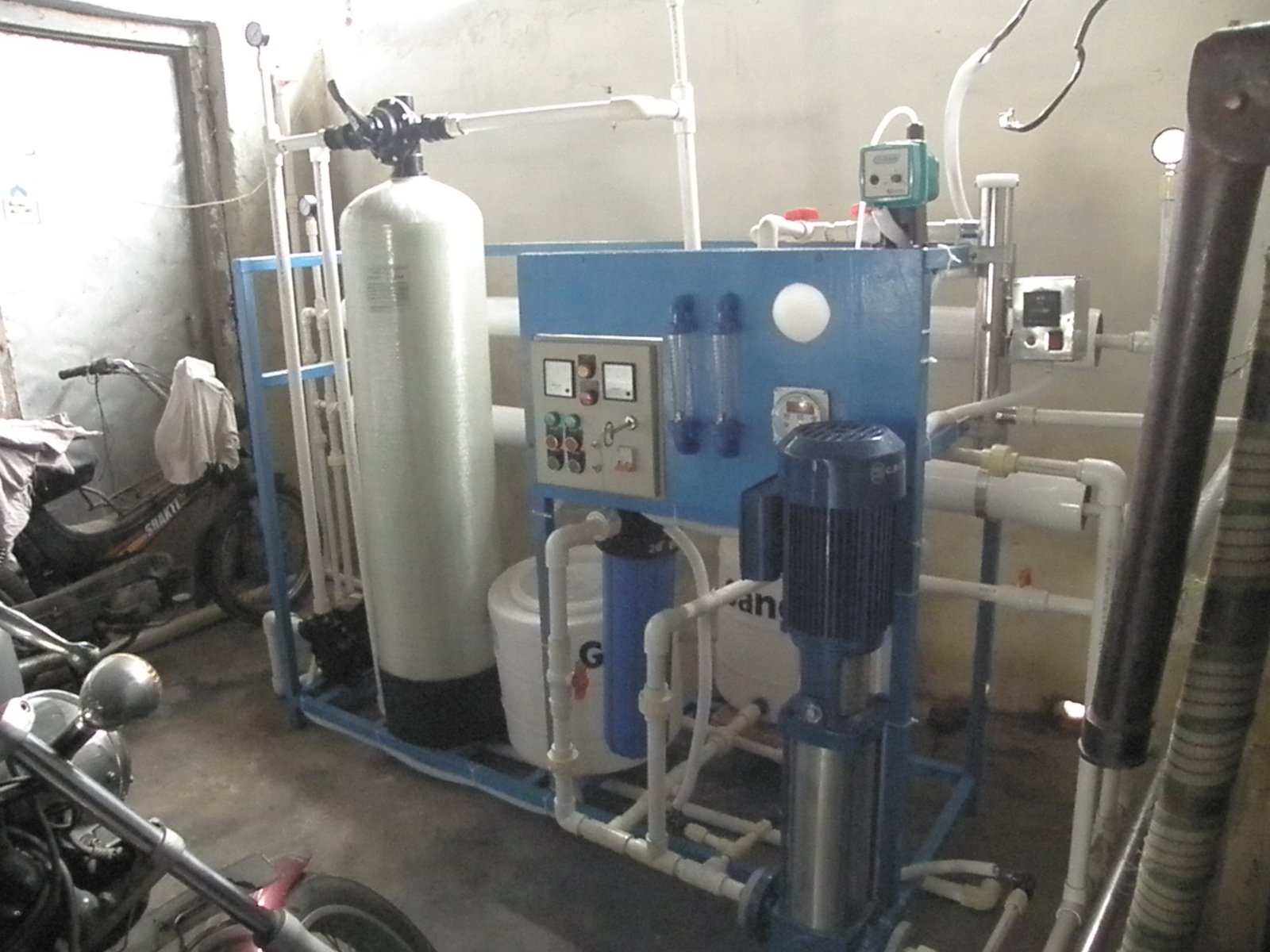 Reverse osmosis system