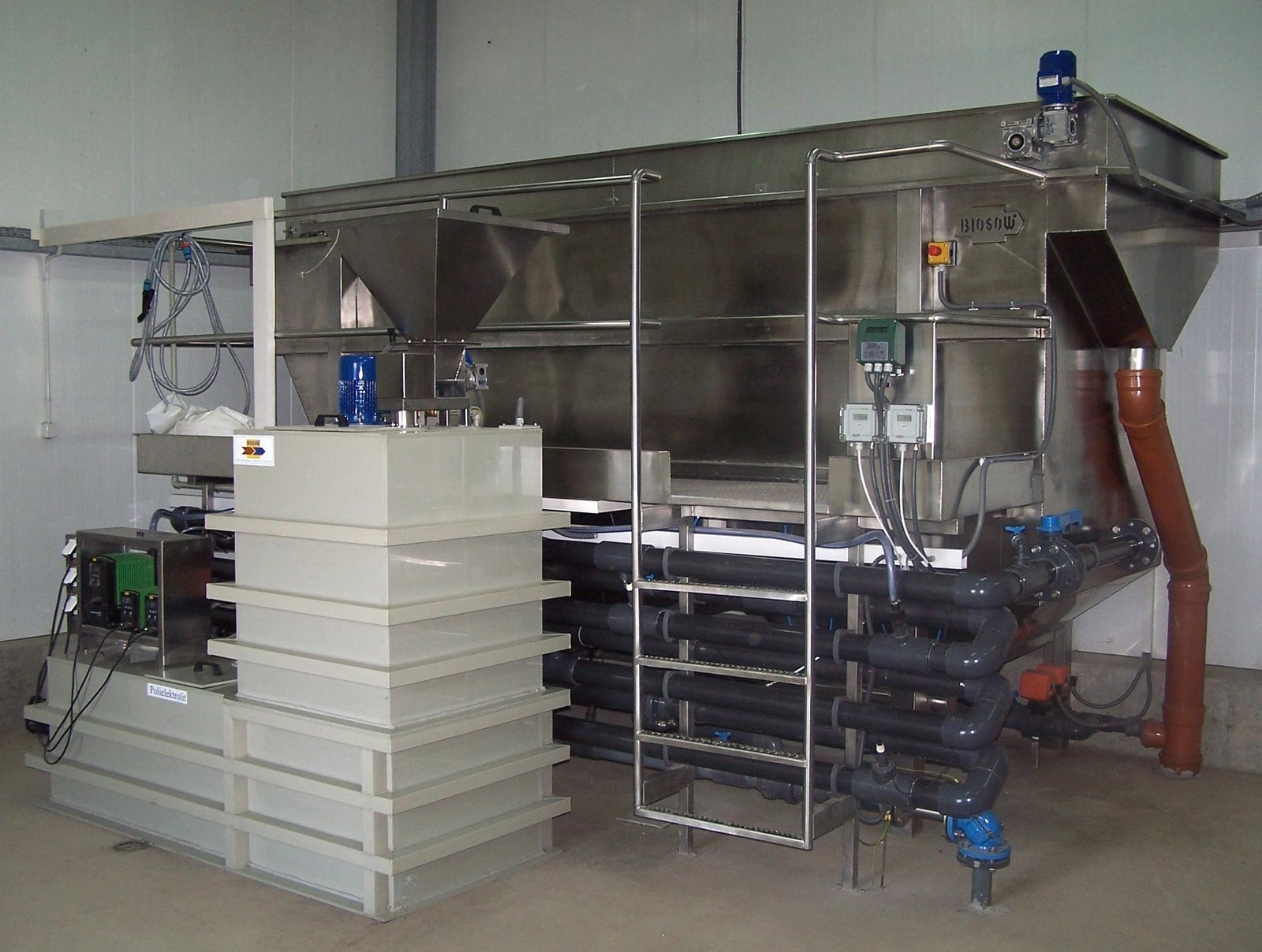 Dissolved air flotation unit